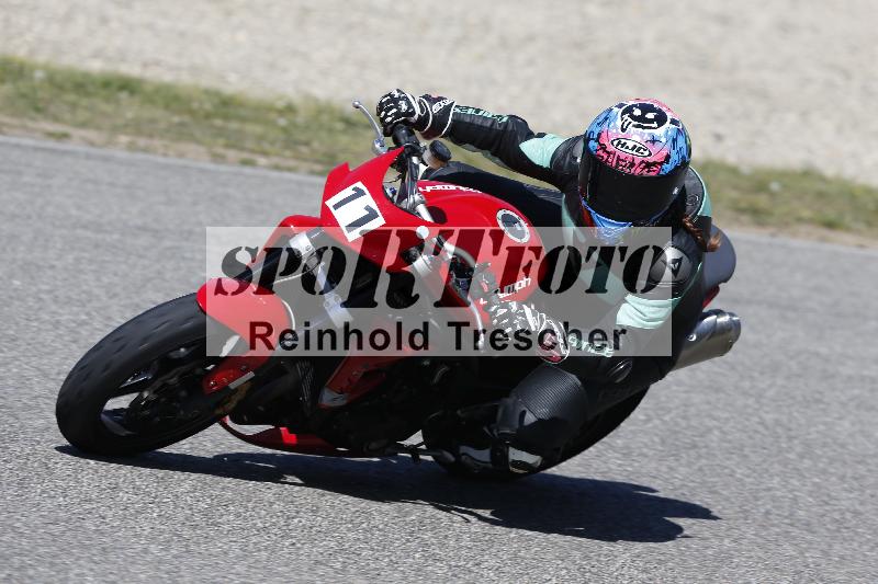 /07 09.04.2026 Cornu Master School ADR/Gruppe blau/11